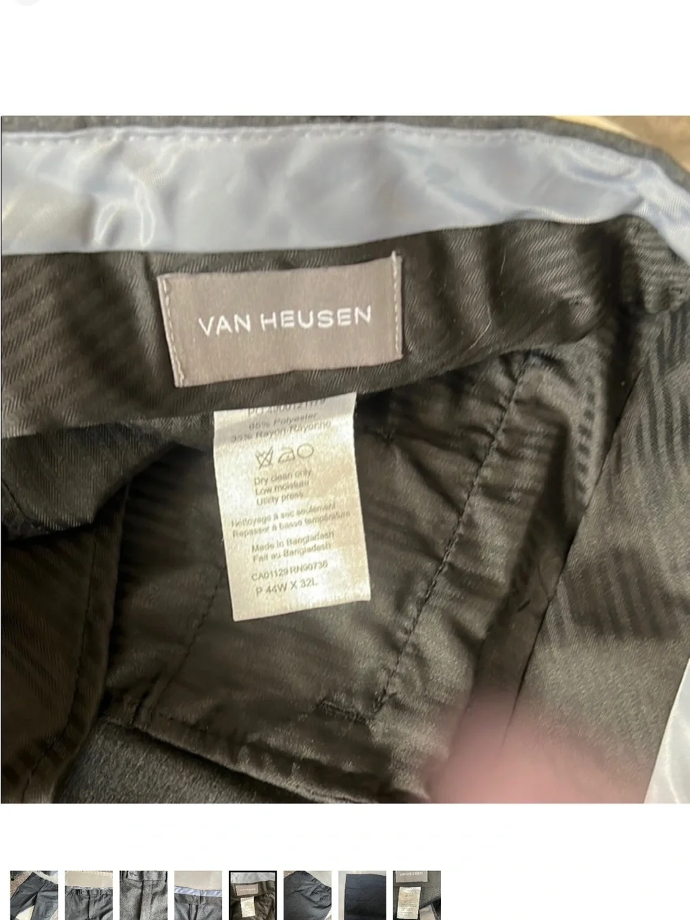 Van Heusen classic flat